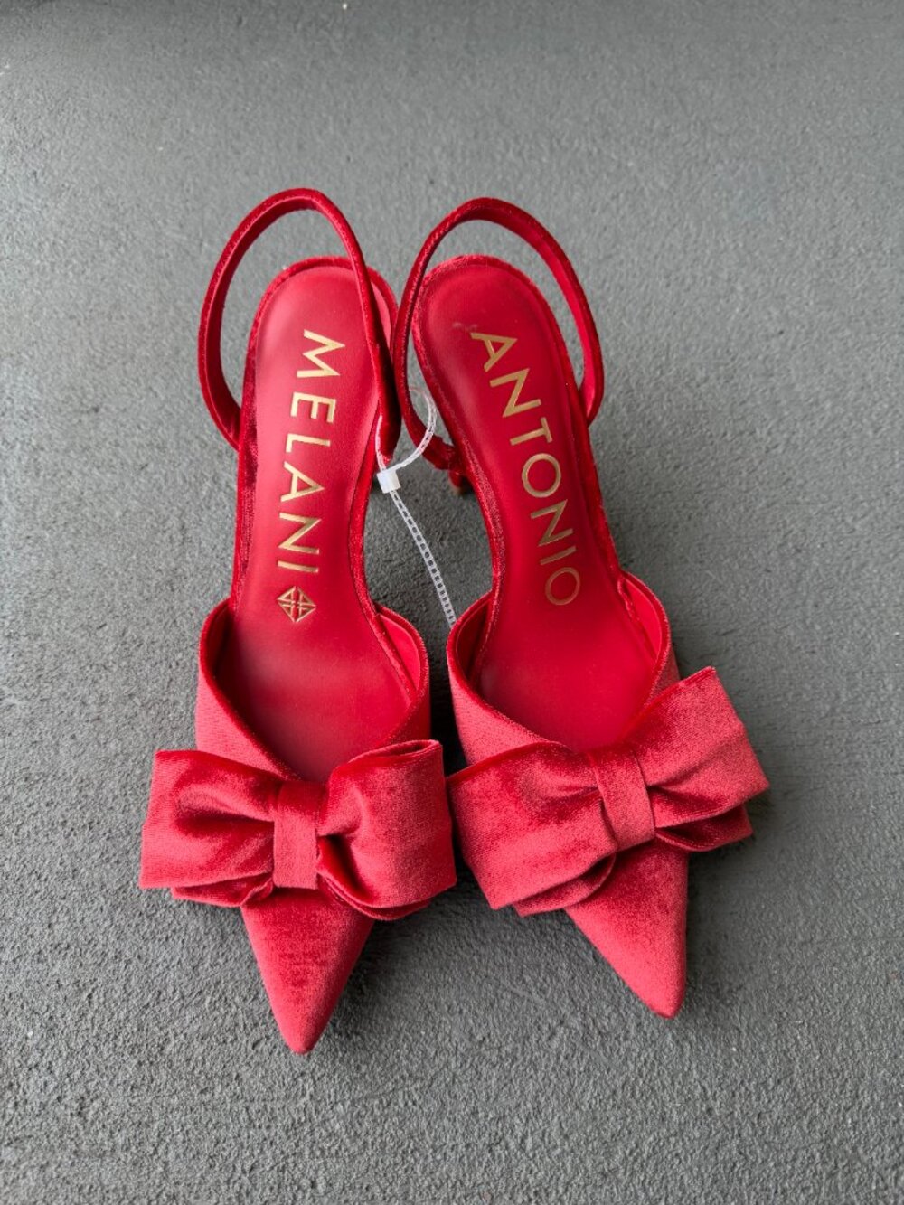 Antonio Melani Gentry Santorini Red Velvet Bow Slingback Pumps 9.5 NWOB - Picture 2 of 8
